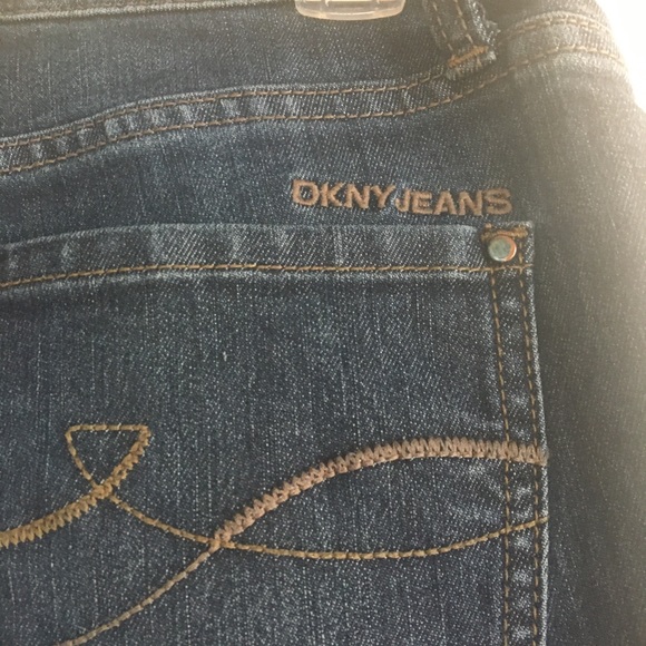 Jeans - Picture 3 of 3